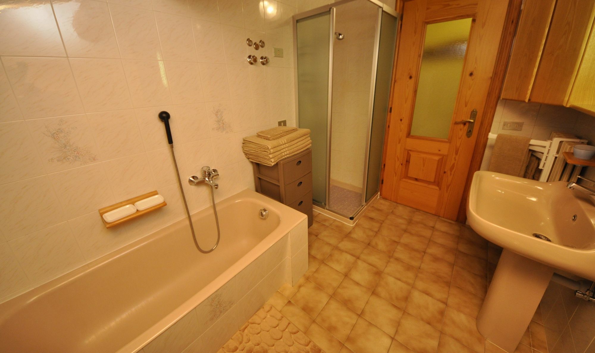 Appartamento Valeriano By Livigno Accomodation Ngoại thất bức ảnh
